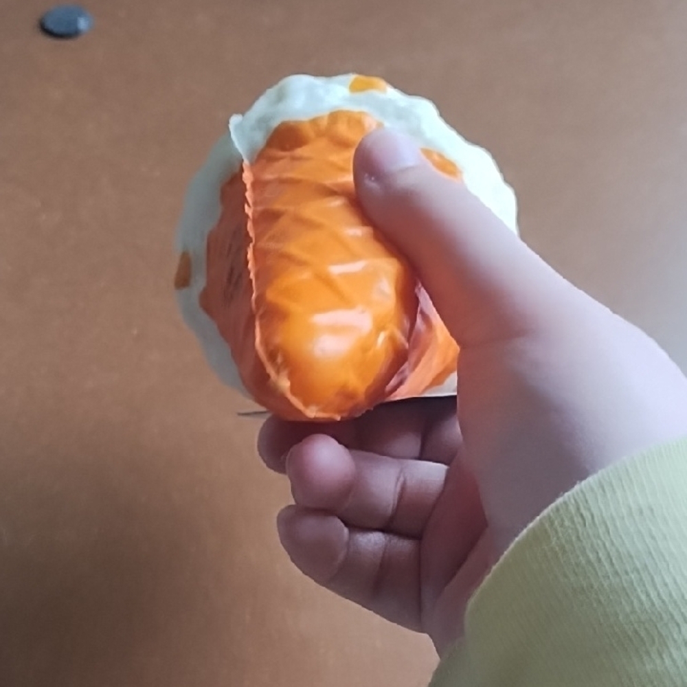 🦋 10 For $10 🦋 Ice Cream Cone Squishy Toy - Orange and White - Picture 4 of 4